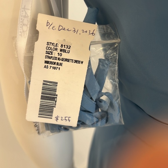 NWT SAMPLE SALE Social by Dessy Windsor Blue size 10 Nu-Georgette. PRISTINE - Picture 6 of 6